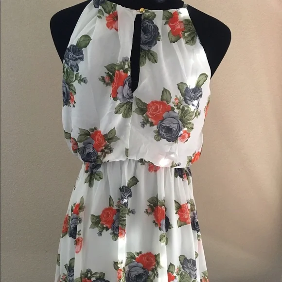 NWT JJ Perfection Double Layered Pleated Floral Chiffon Mini Dress Size Small - Picture 2 of 4